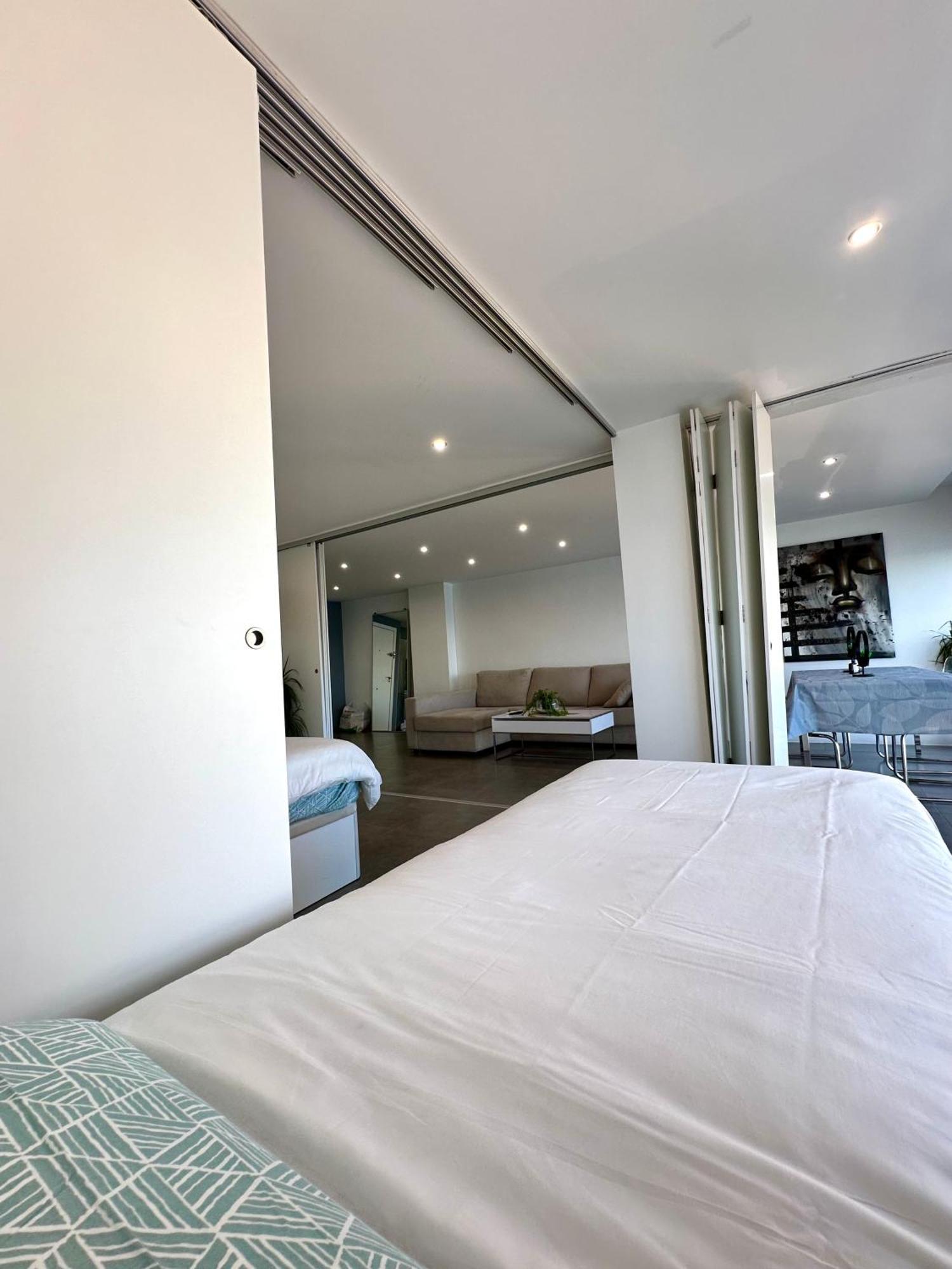 Lotus Apartment Аліканте Екстер'єр фото